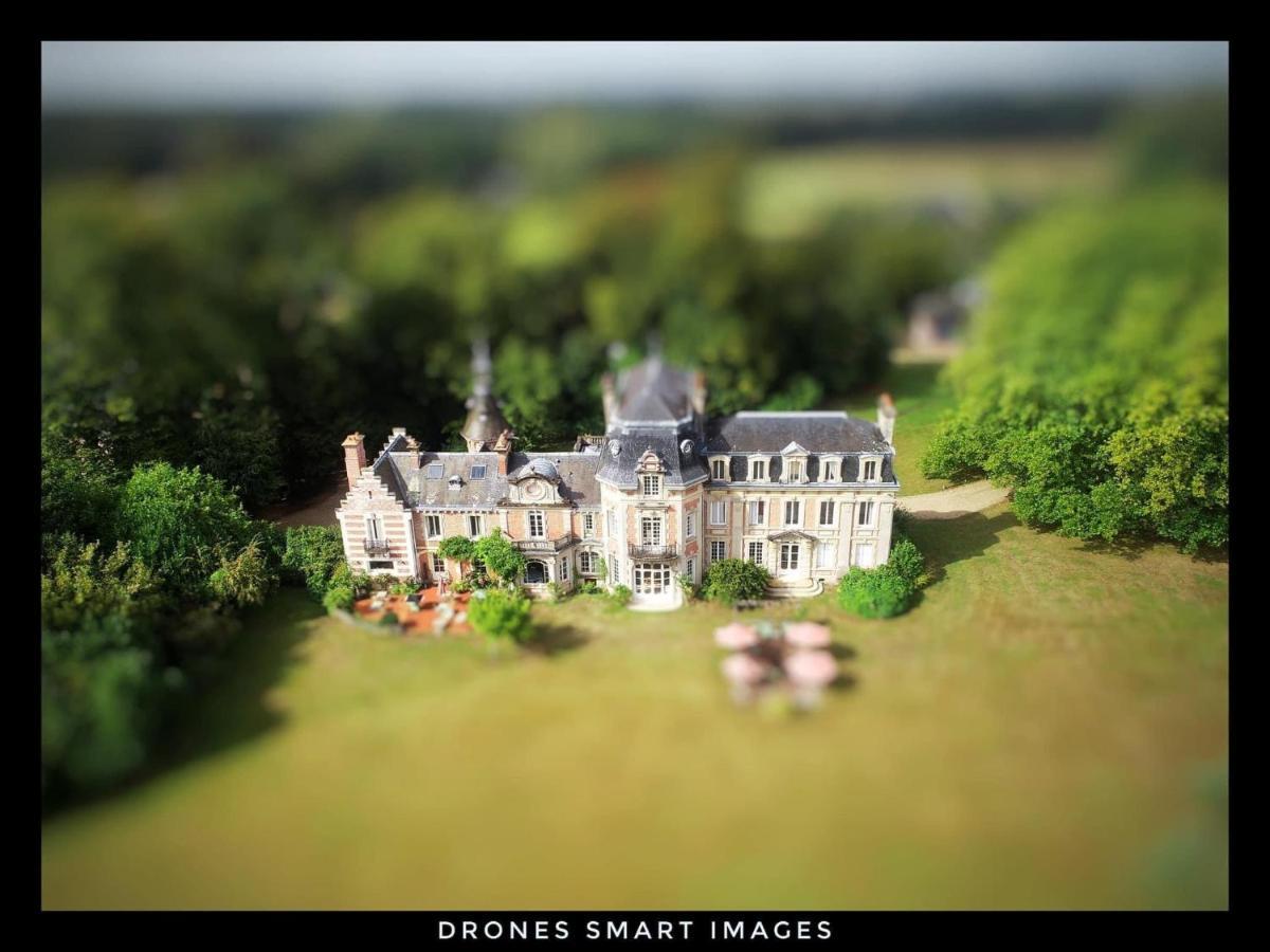 Le château de bertreville st ouen Bertreville-Saint-Ouen Exterior foto